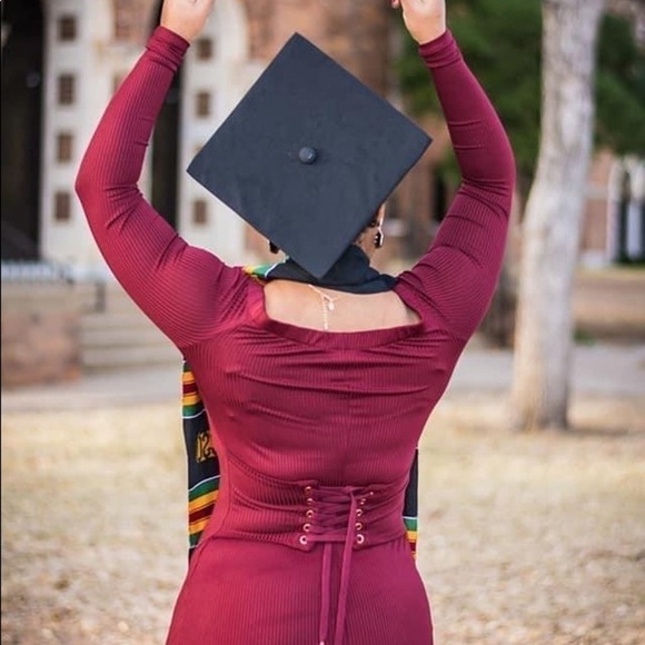 𝅺PRIVATE invite off shoulder dress - Picture 3 of 9